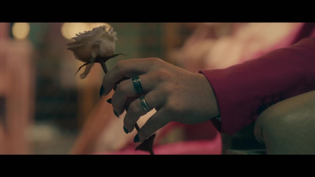 Ed Sheeran - Bad Habits [Official Video]